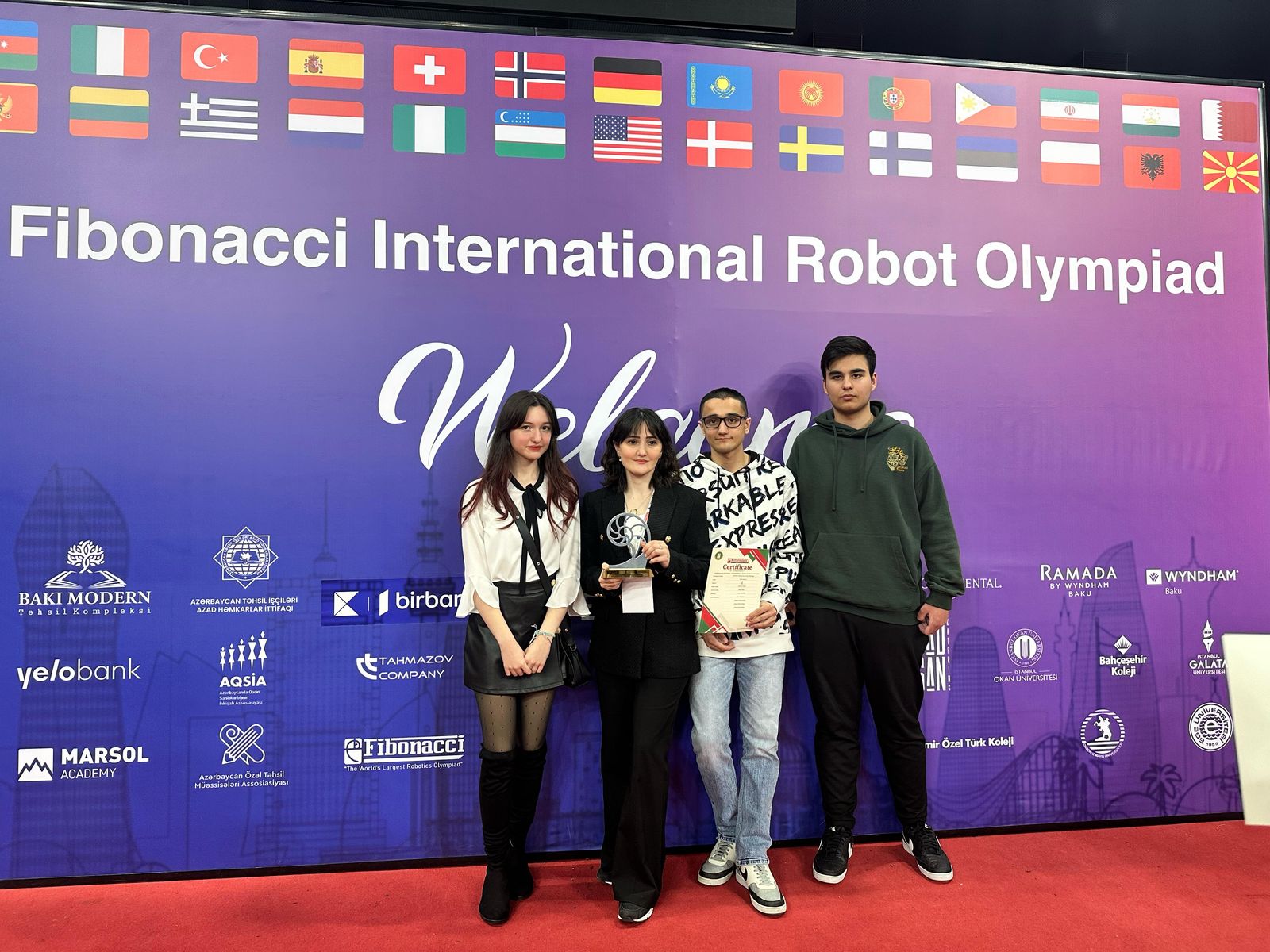 Fibonacci Beynəlxalq Robot Olimpiadasında Qalibik!